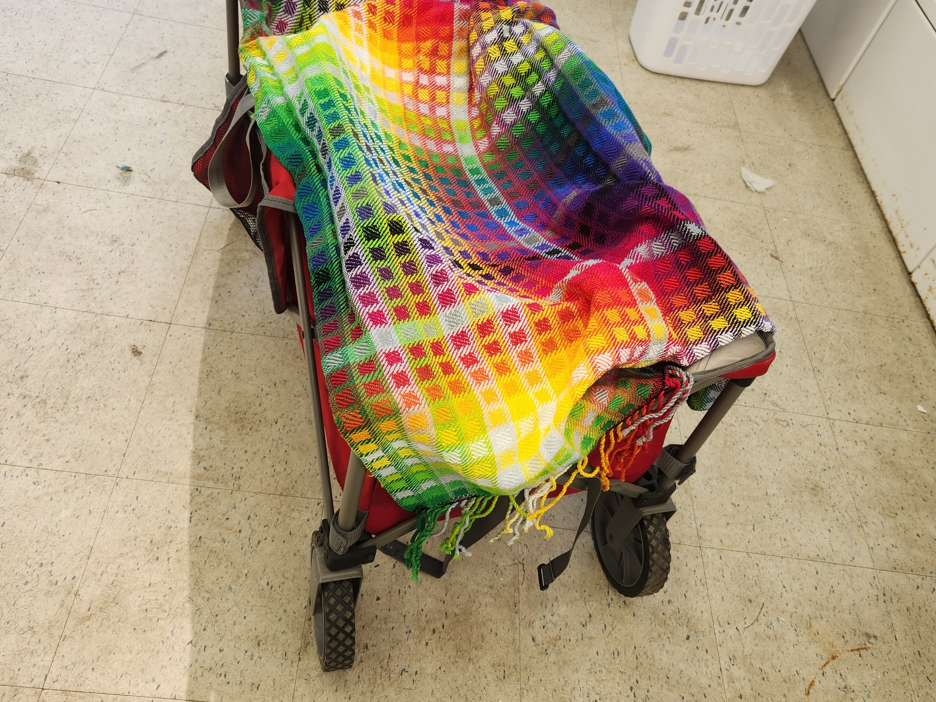 Color study gamp shawl - view 3